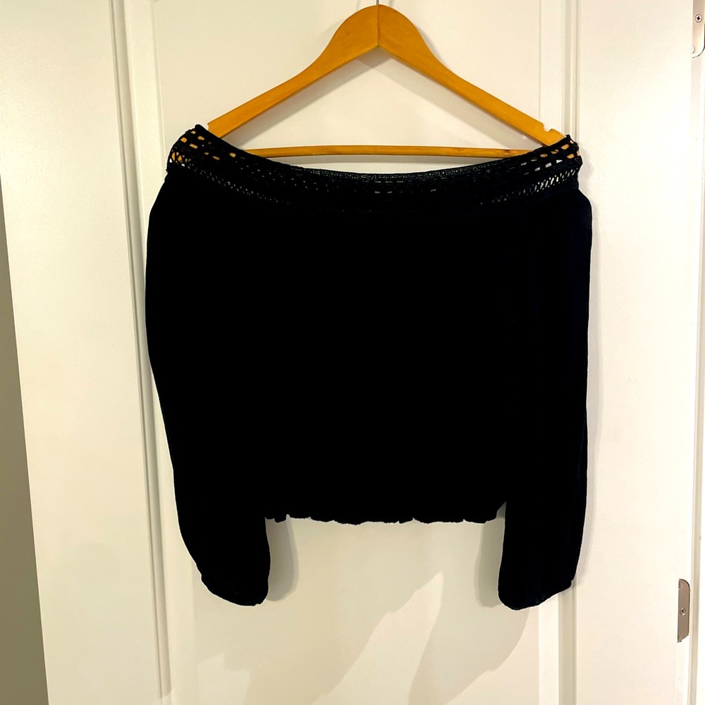 Lulus Off the shoulder black crop top